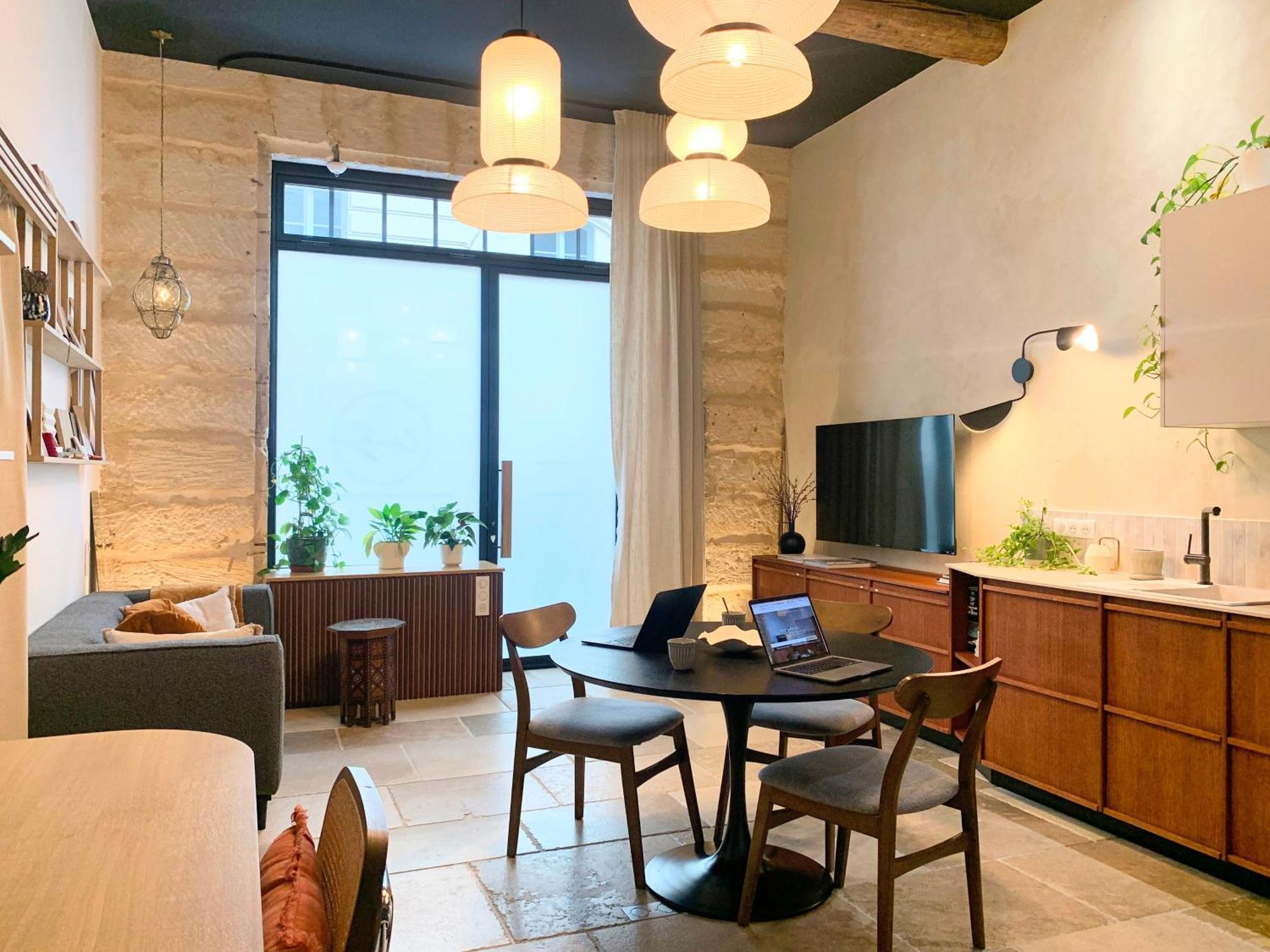 Home Chic Home - Les Suites De La Comedie Montpellier Kültér fotó