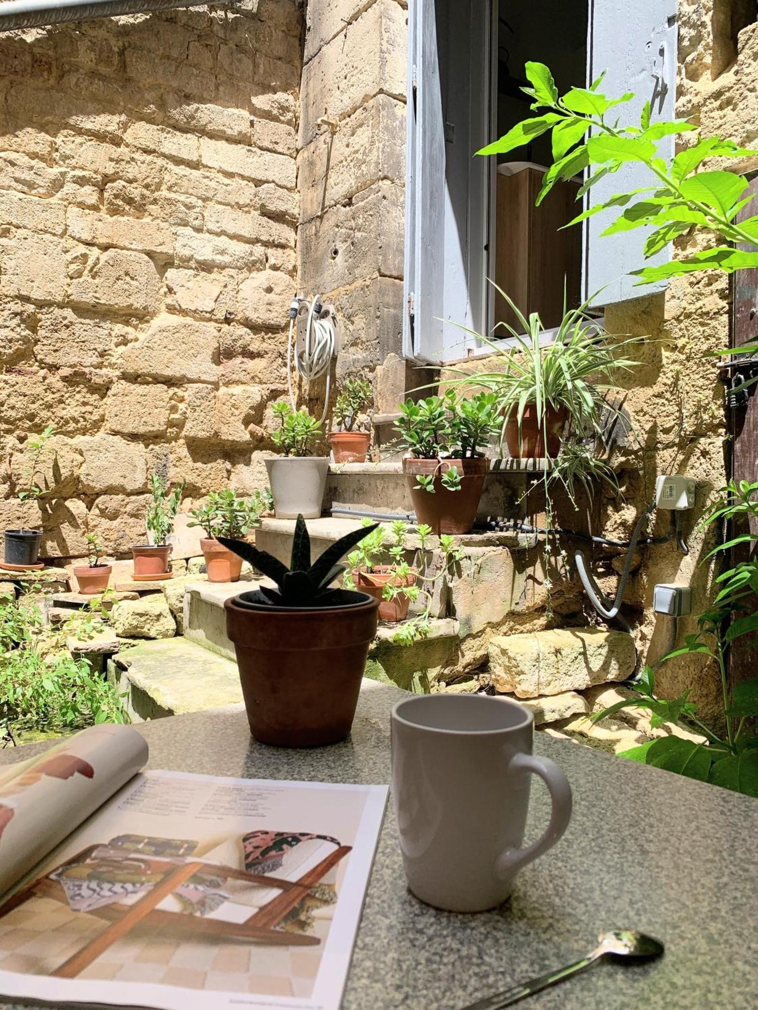 Home Chic Home - Les Suites De La Comedie Montpellier Kültér fotó