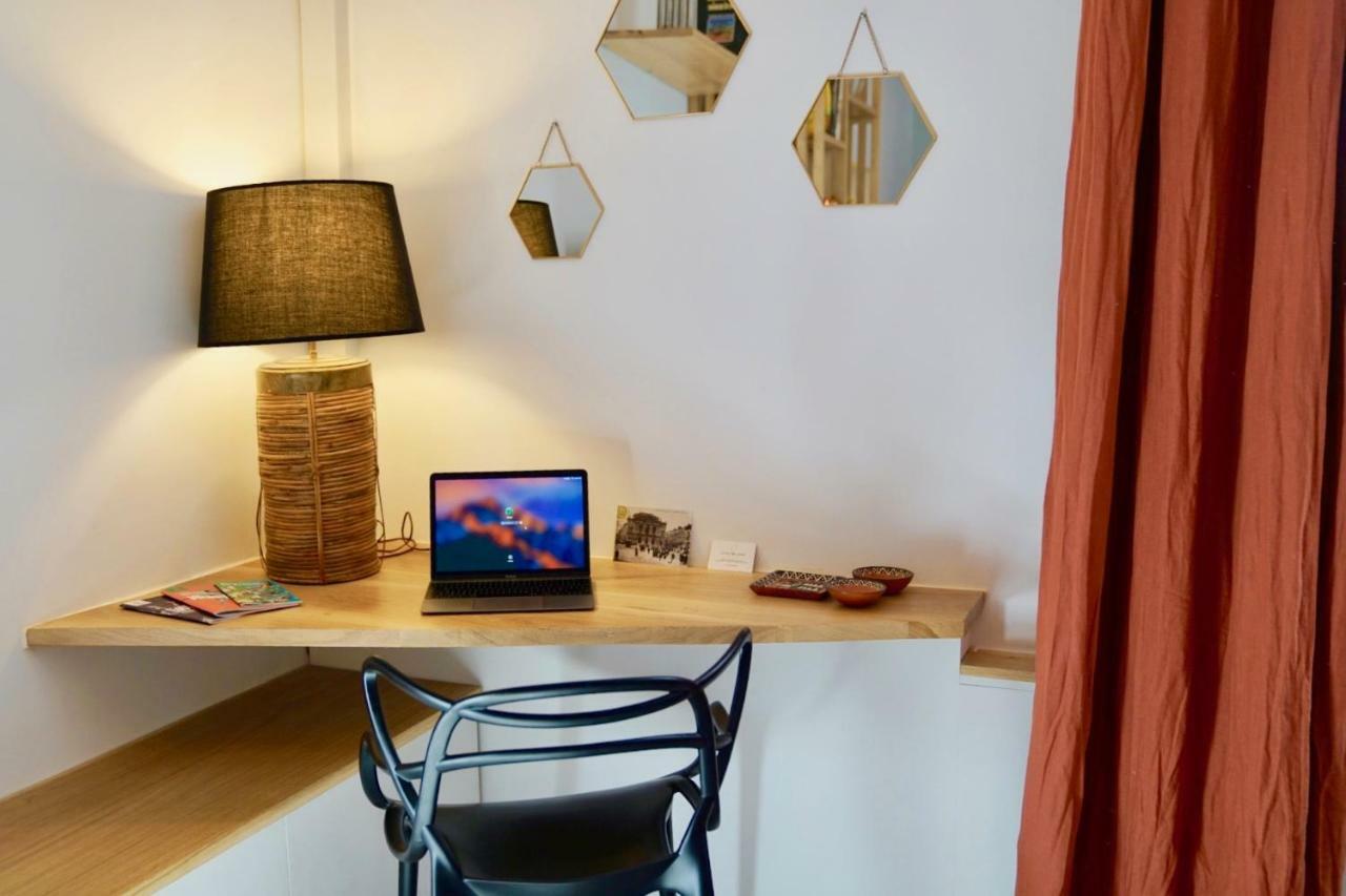Home Chic Home - Les Suites De La Comedie Montpellier Kültér fotó